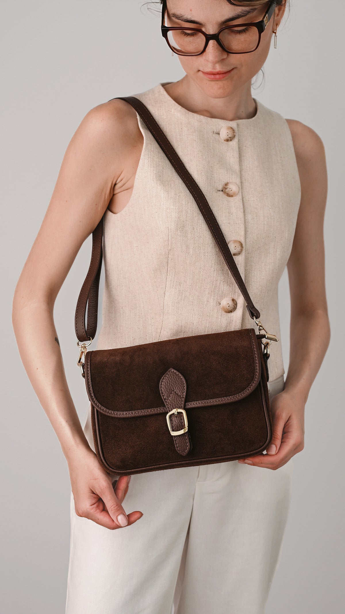 MILENA VELUR, CHOCOLATE BROWN