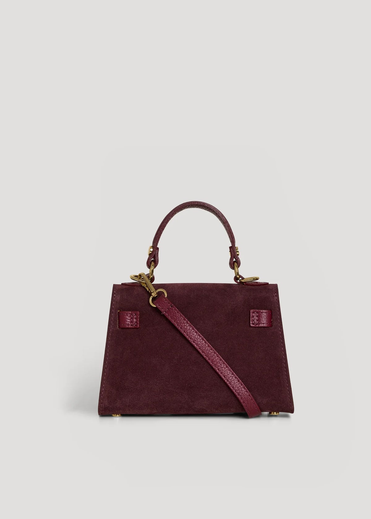 Geantă LINA mini burgundy - purtată pe umăr
