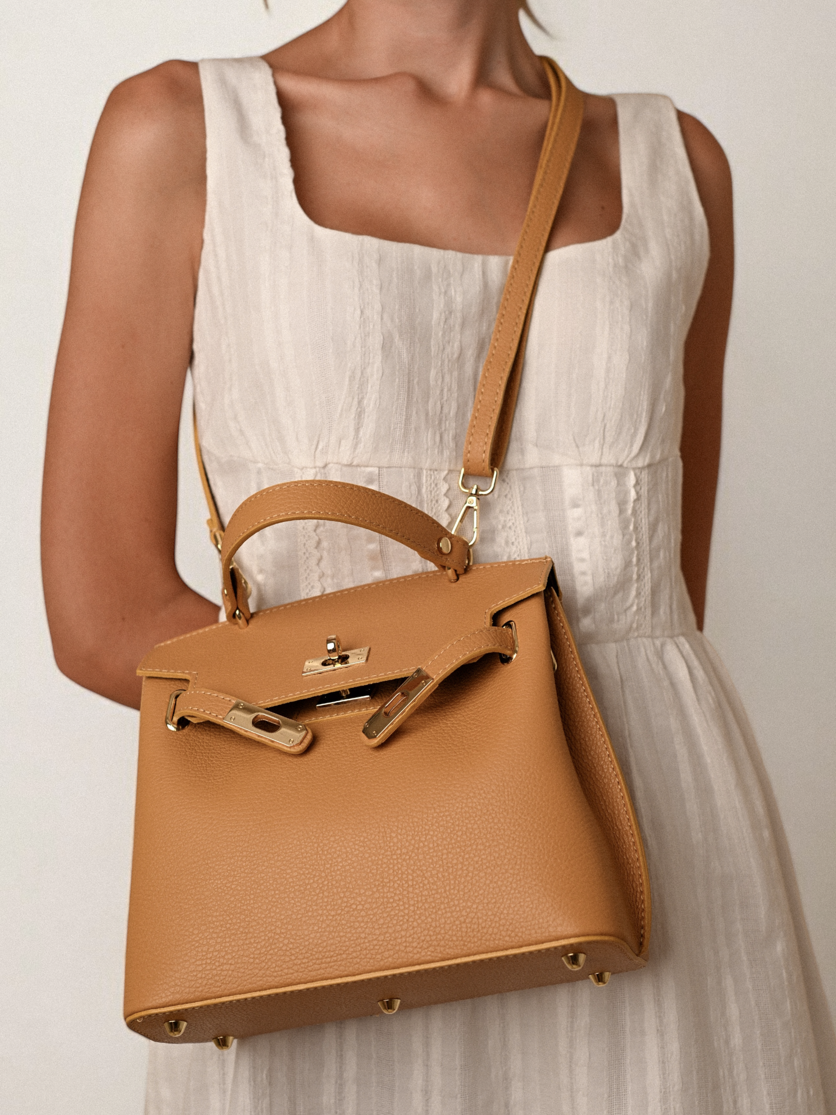 MIA CAMEL, ECHTES LEDER