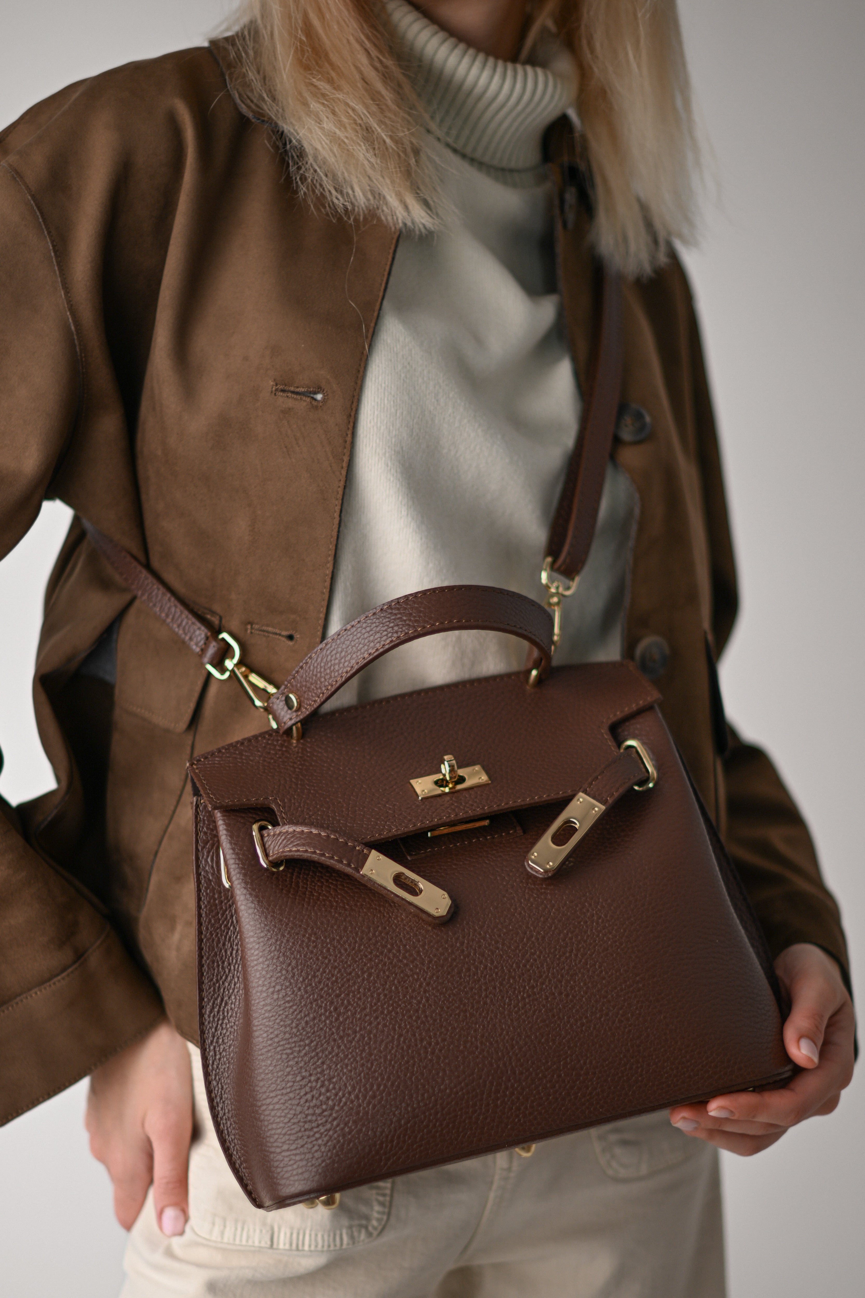 MIA DUNKLE SCHOKOLADE, ECHTES LEDER