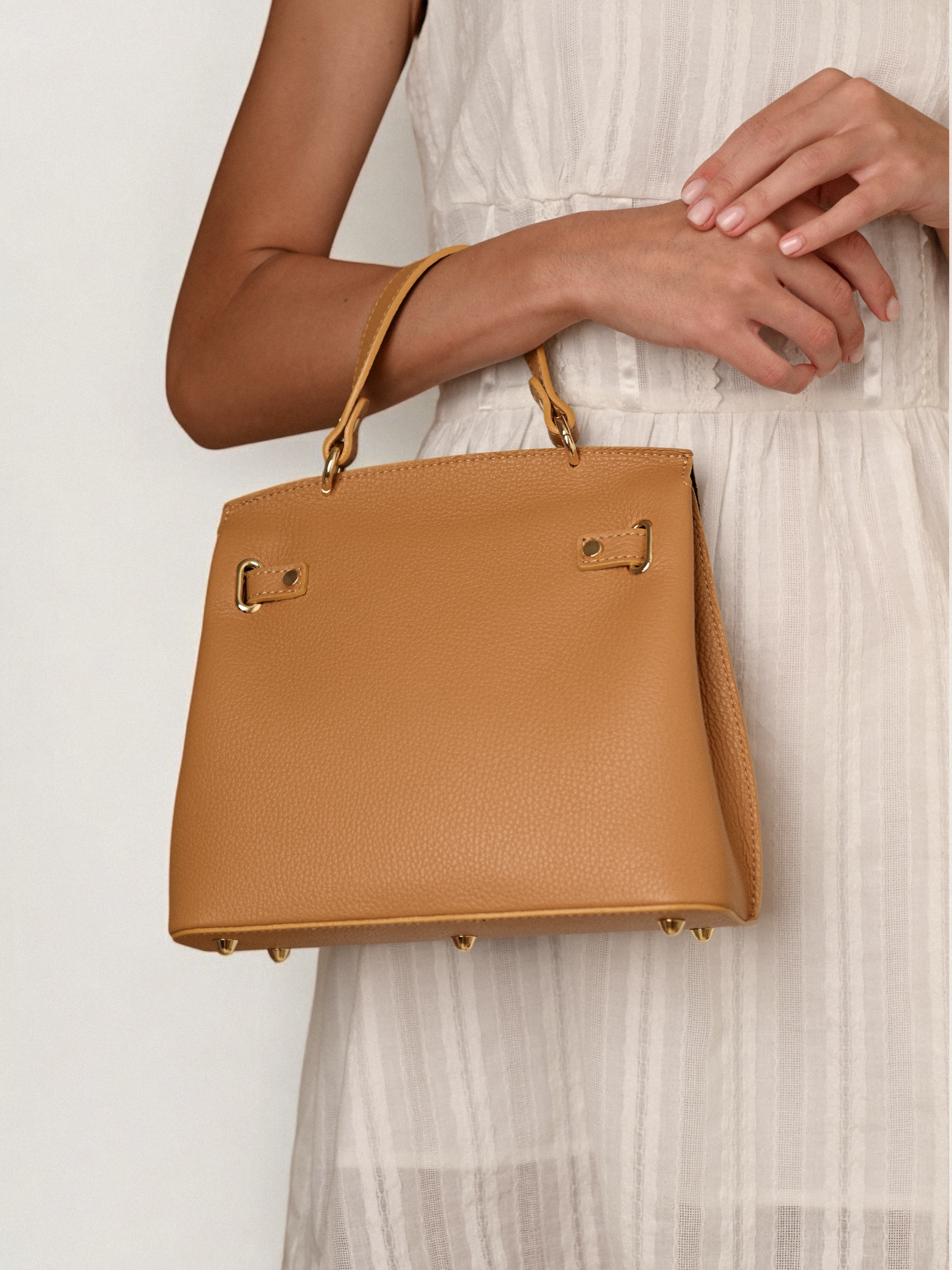 MIA CAMEL, ECHTES LEDER