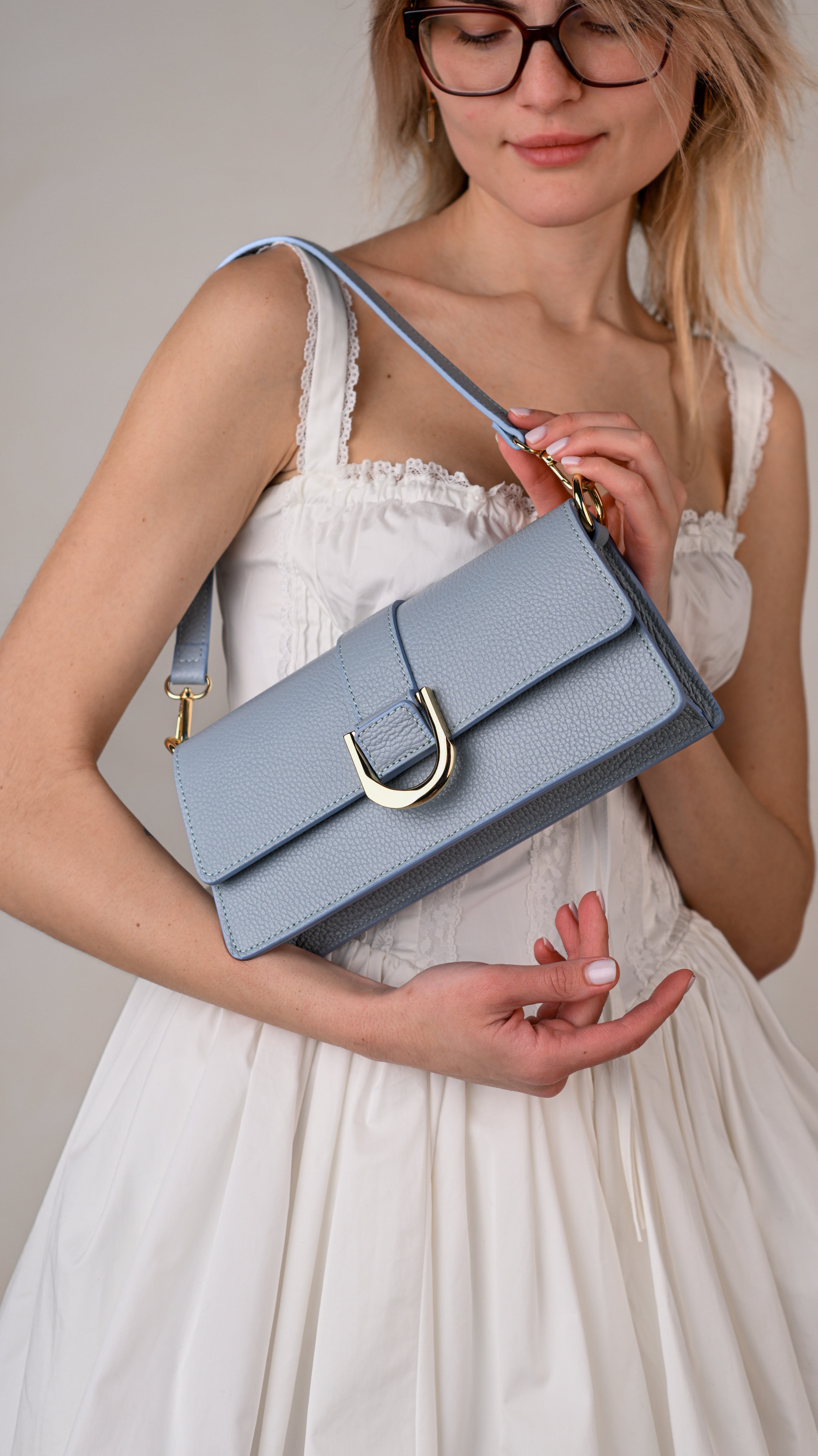 ALEXIA BABY BLUE, ECHTES LEDER.